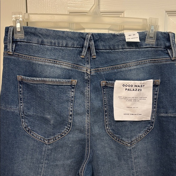 Good American Good Waist Palazzo Jeans - Picture 9 of 14